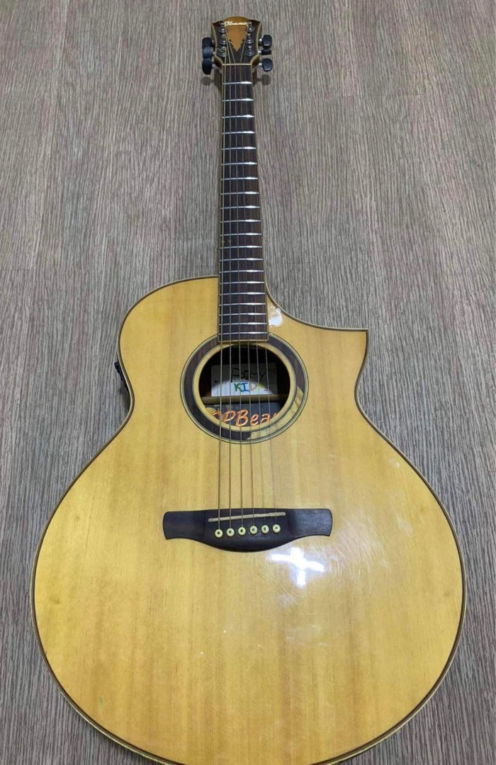 Ibanez Acoustic Guitar AEW51, Hobbies & Toys, Music & Media, CDs & DVDs