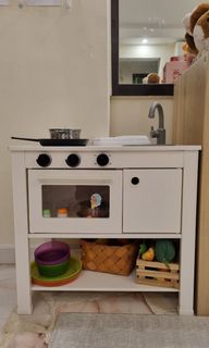 (Category: ) located in . Submitted by yuenwei7 (Listing ID 1236249730, Image 1). Description: .