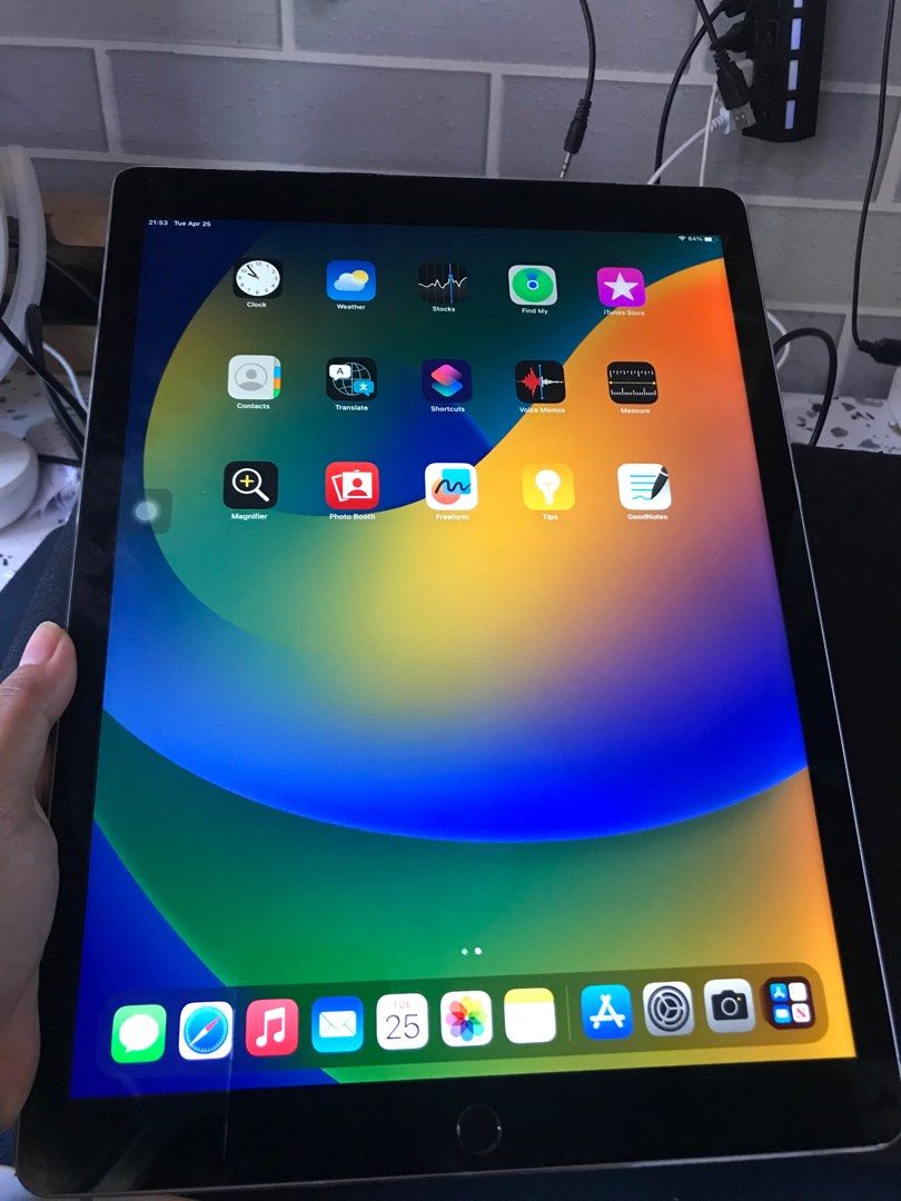 iPad Pro 12.9 1st generation 256gb Wifi+Cellular, Mobile Phones  Gadgets,  Tablets, iPad on Carousell