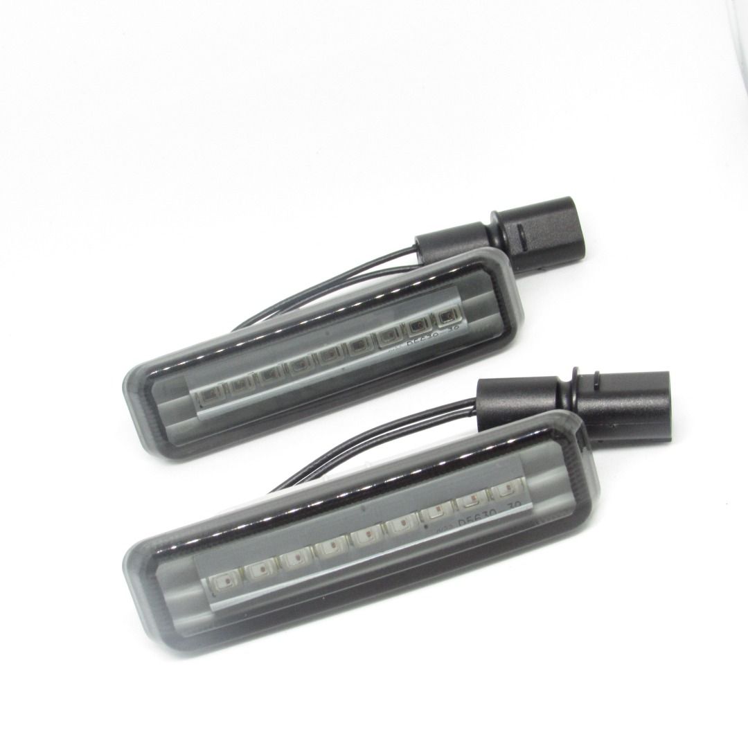 Lampu Sein Samping BMW E39 Warna Smoked Merk TYC, Aksesoris Mobil di