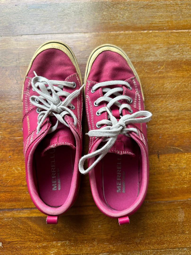 pharrell pink shoes
