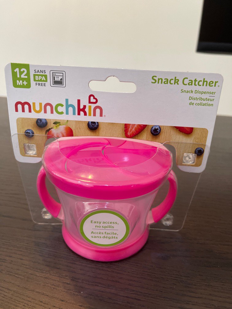 https://media.karousell.com/media/photos/products/2023/6/8/munchkin_snack_catcher_1686190748_87b6edef.jpg