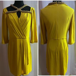 (Category: ) located in . Submitted by closethappyfinds (Listing ID 1236362036, Image 1). Description: .