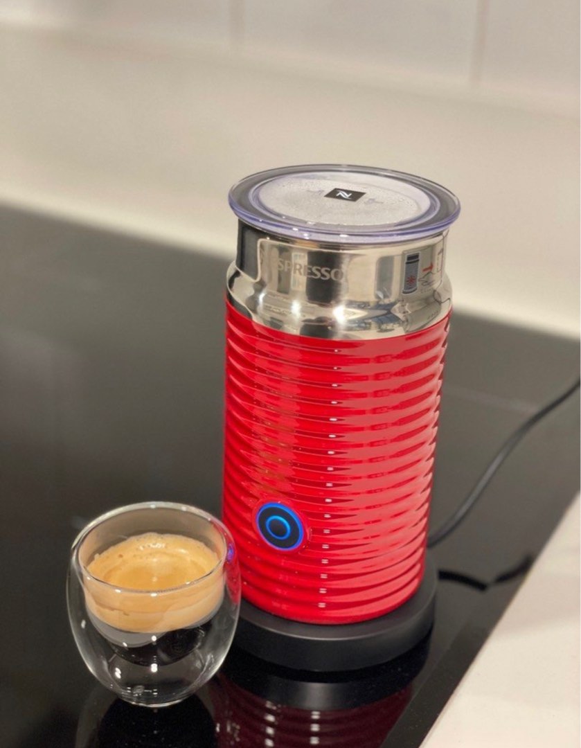 Nespresso Aeroccino 3 Milk Frother Red, TV & Home Appliances, Kitchen