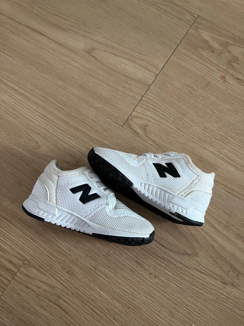 New balance store 247 size 6