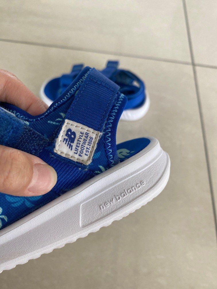 New balance sandals boys hotsell