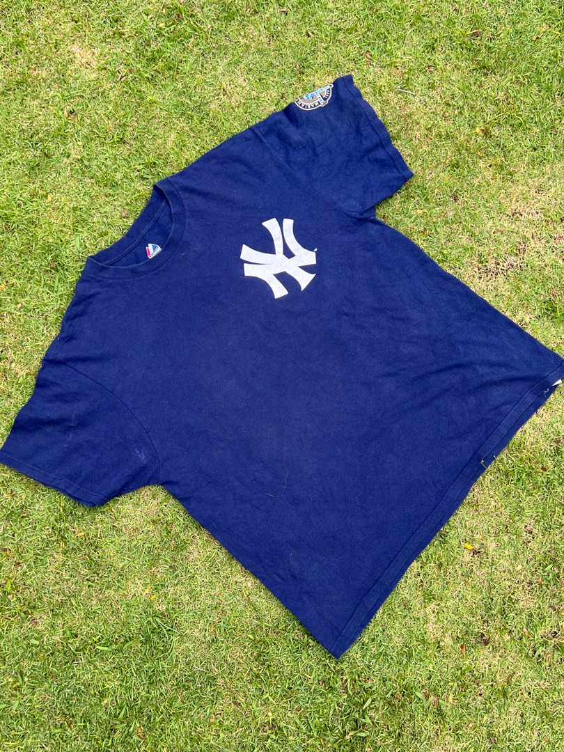 New York Yankees NY logo Distressed Vintage logo T-shirt 6 Sizes S