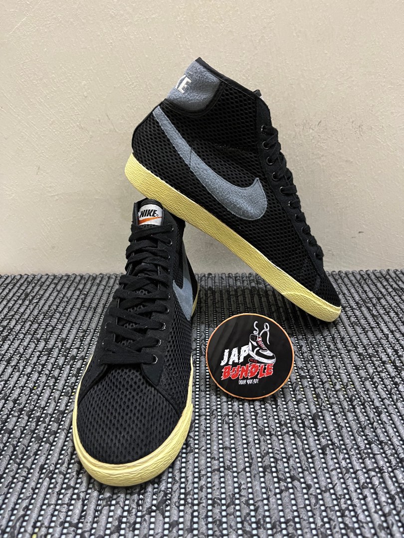 Nike Mid Cut Men s Fashion Footwear Sneakers on Carousell