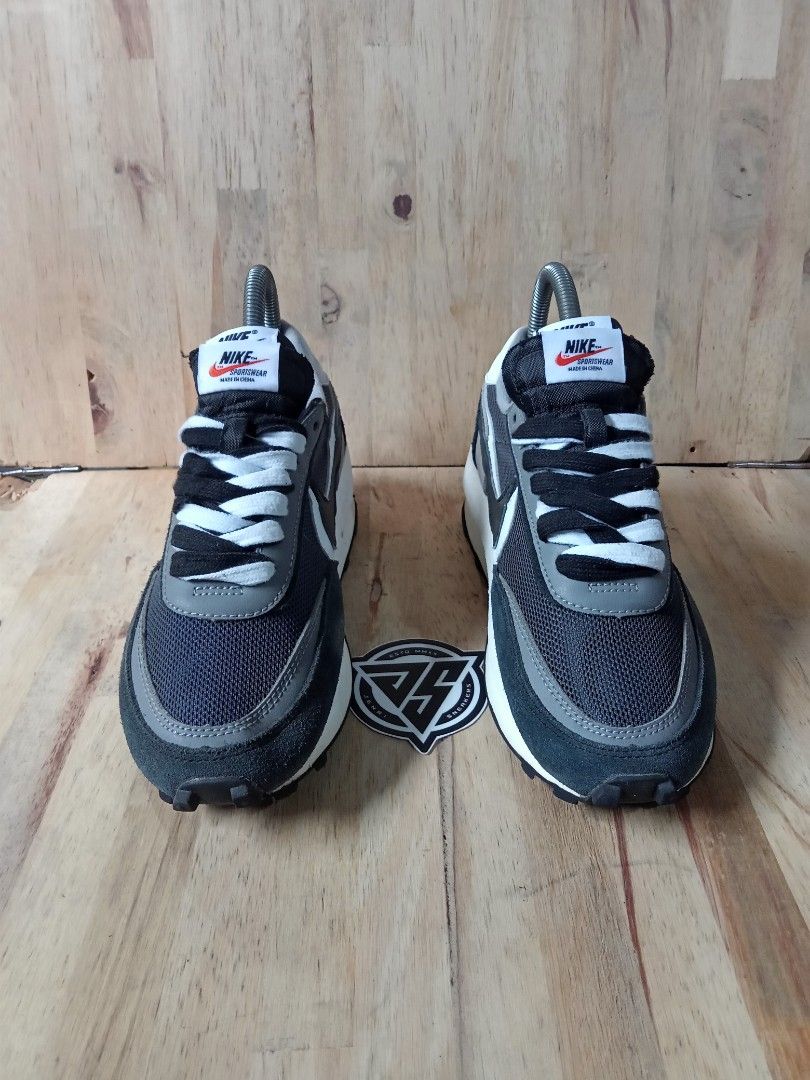 Nike on sale sacai 219