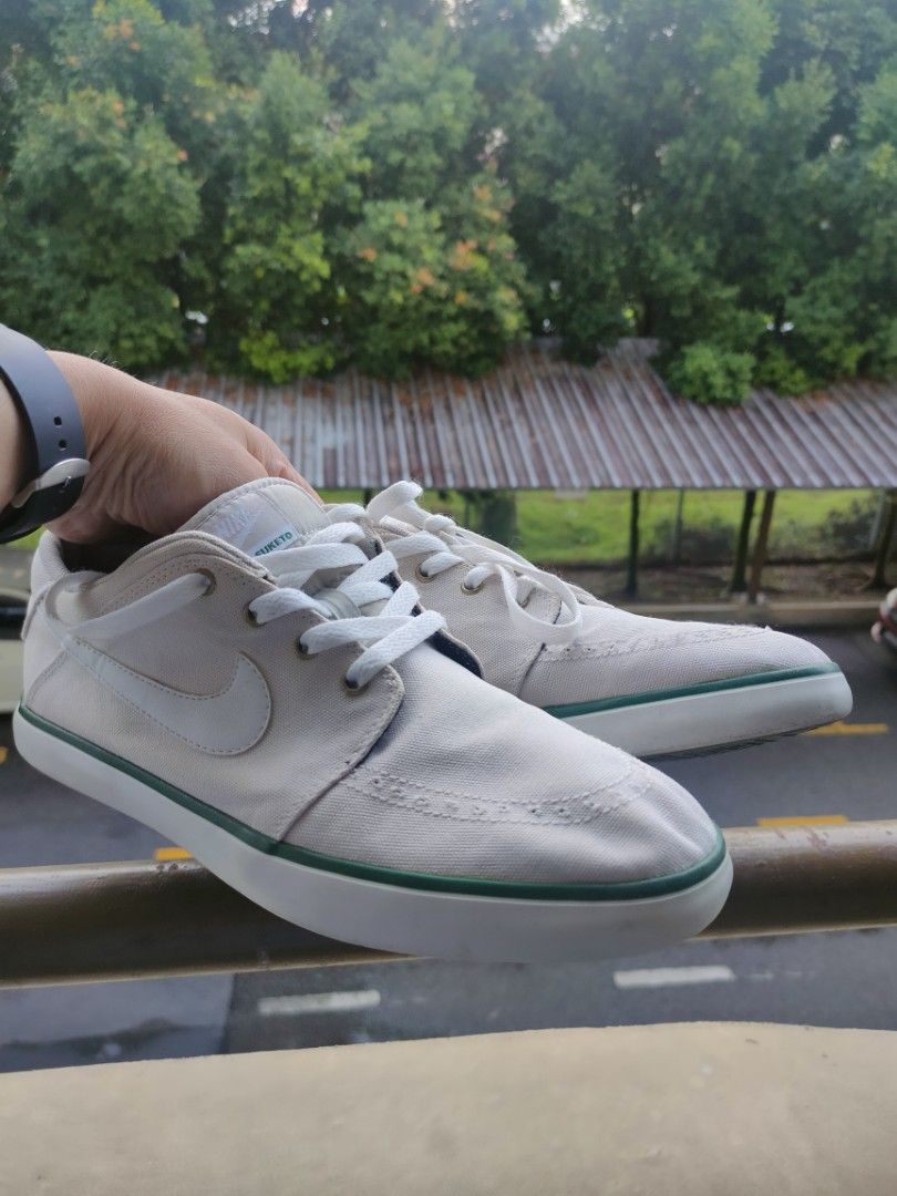 Suketo nike shop