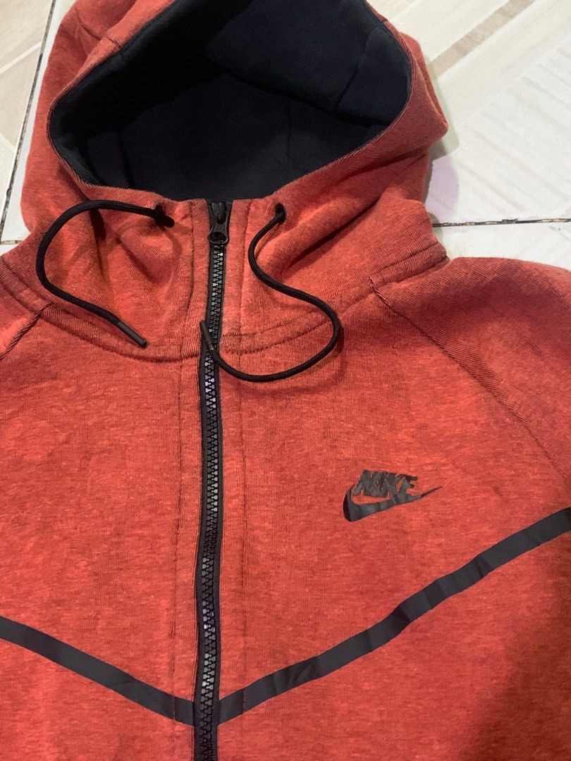 Nike Techfleece (Category: Coats, Jackets and Outerwear) located in Taguig. Submitted by sellerfrmdo (Listing ID 1236367382, Image 2). Description: Nike Techfleece Jacket Orange Condition 9/10 Pinhole Need Wash Size Large 1k plus sf.