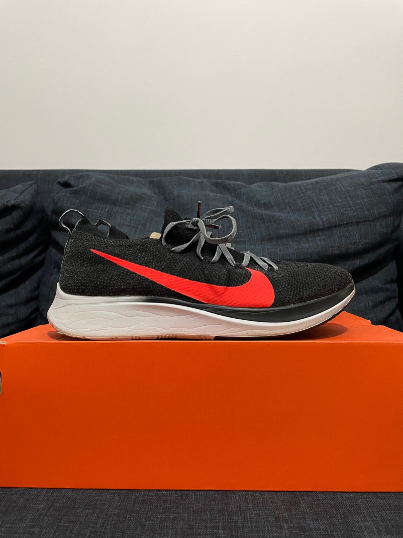 Harga nike zoom fly flyknit top