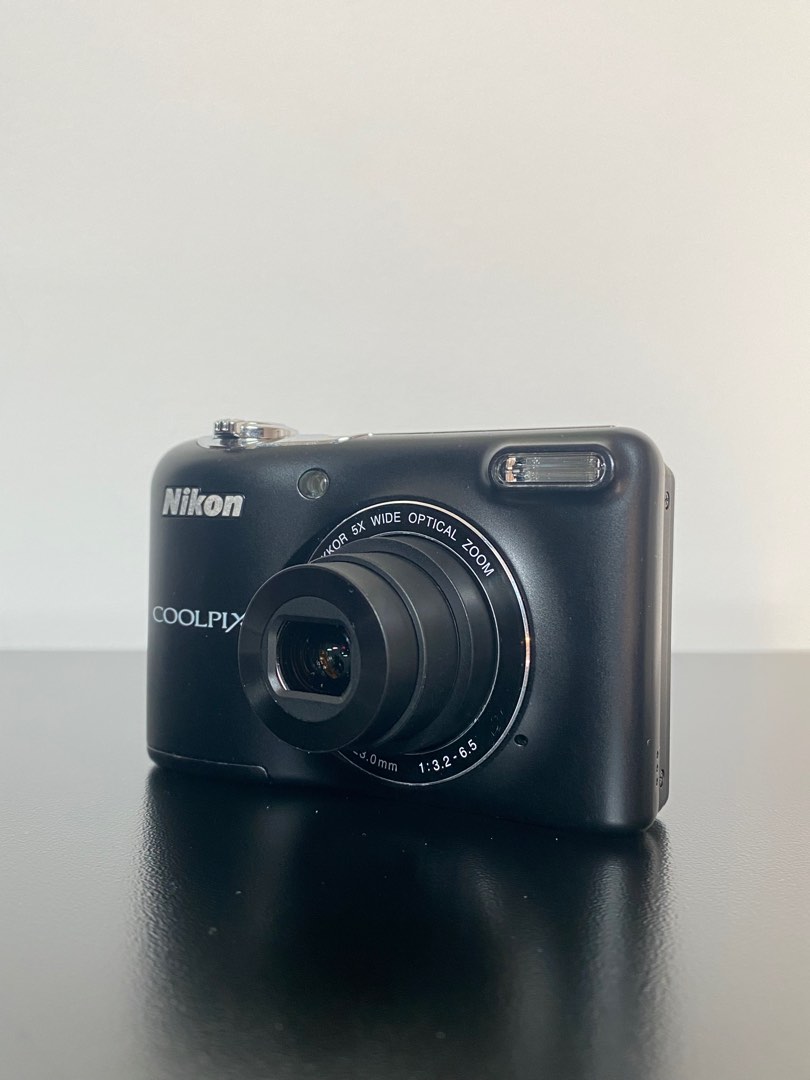 Nikon COOLPIX L30 SILVER - デジタルカメラ