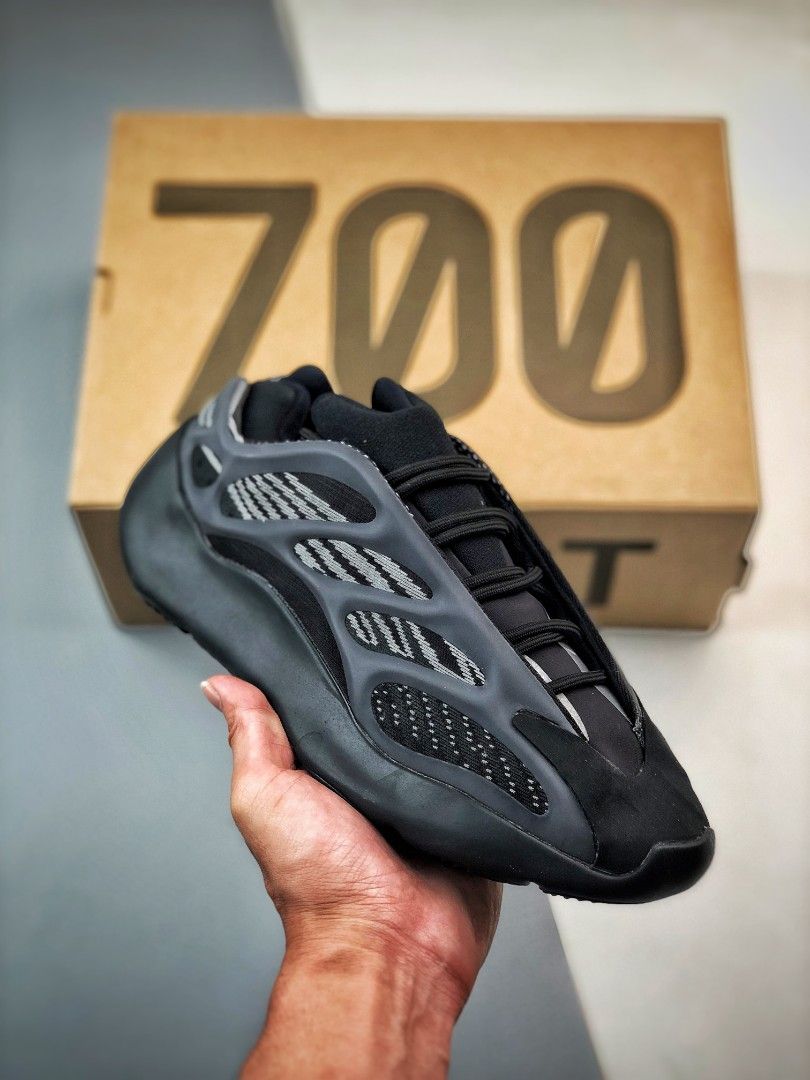 Yeezy v3 sortie top