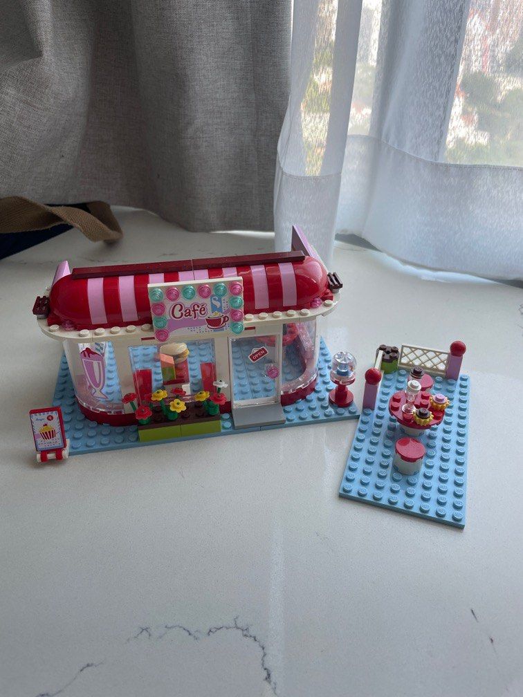  LEGO Friends City Park Café 3061 : Toys & Games