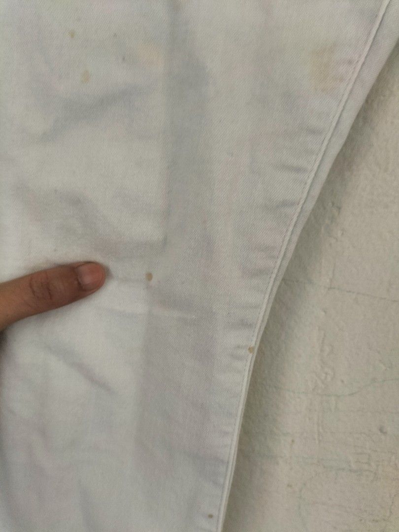 Original Ben Davis White Pant, Men's Fashion, Bottoms, Jeans on Carousell