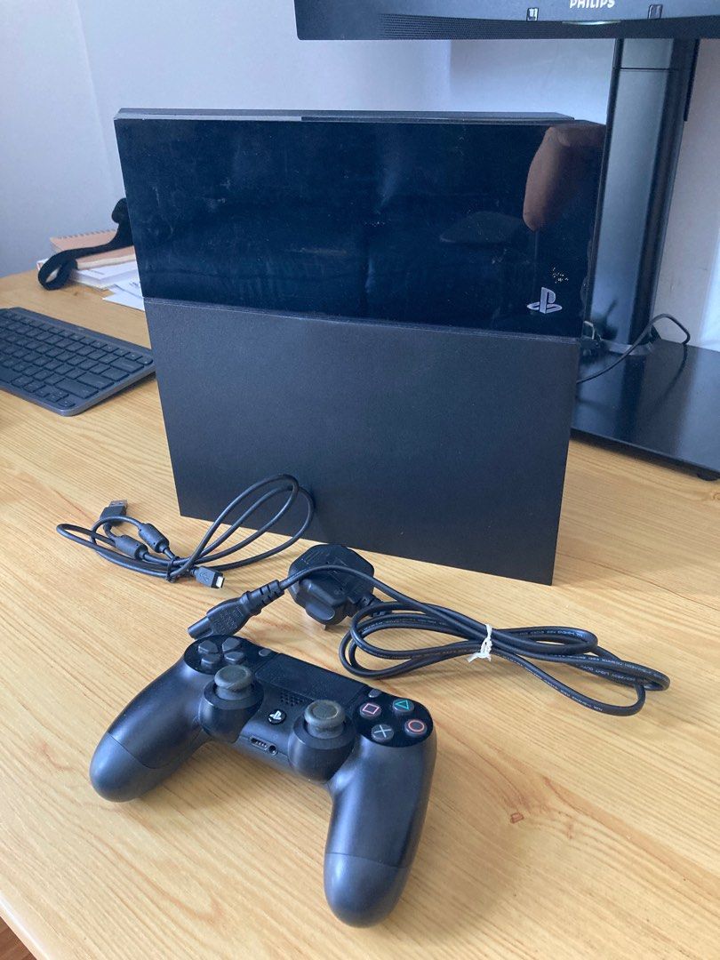 Ps4 500gb refurbished hotsell