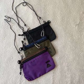 (Category: ) located in . Submitted by thriftlet (Listing ID 1236288821, Image 1). Description: .
