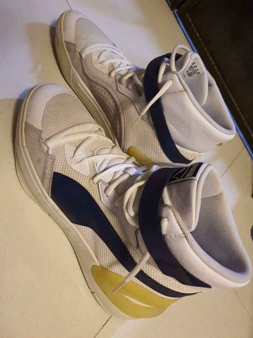 Puma hi on sale top shoes