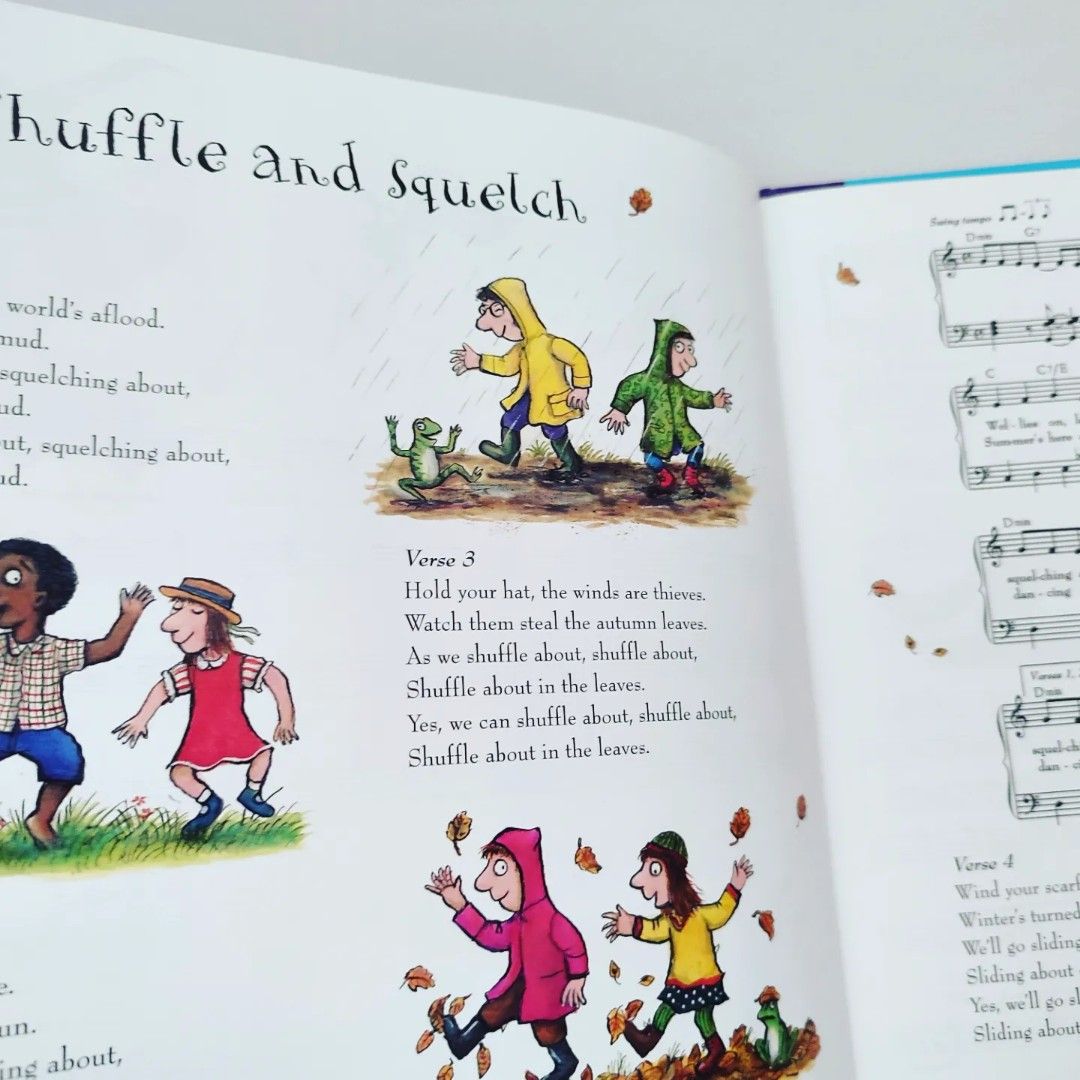 Room on the Broom and Other Songs Julia Donaldson Book, Hobbies & Toys