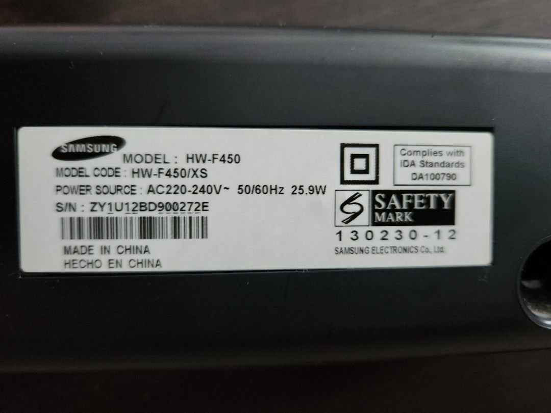 Compact Samsung HWF450 40" Soundbar (Dolby, DTS), Audio, Soundbars
