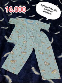 Set unicorn biru