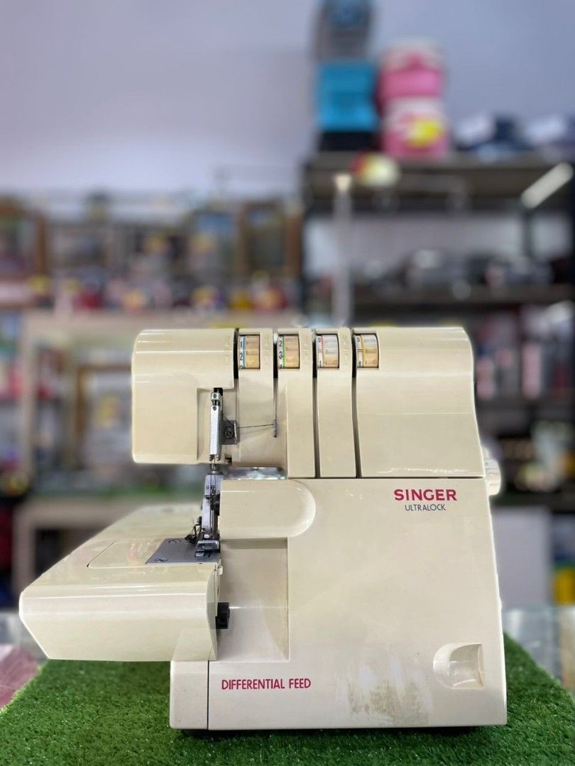 Singer Edging Sewing Machine 14SH654, TV & Home Appliances, Other Home
