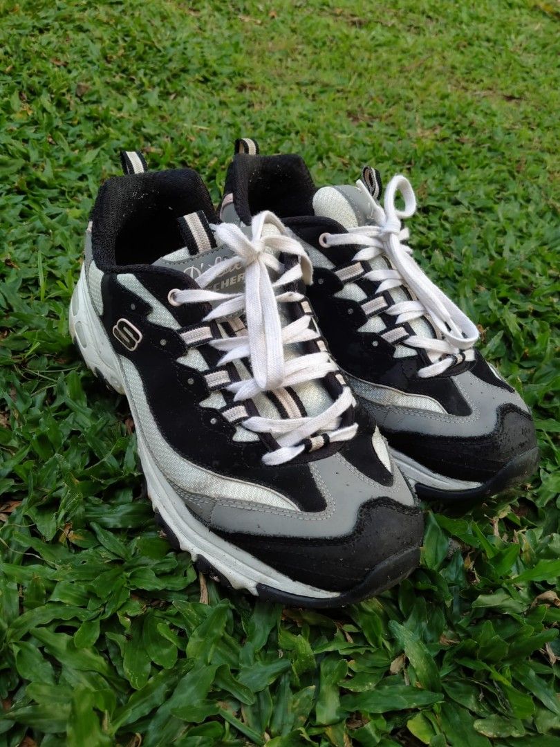 skechers delite