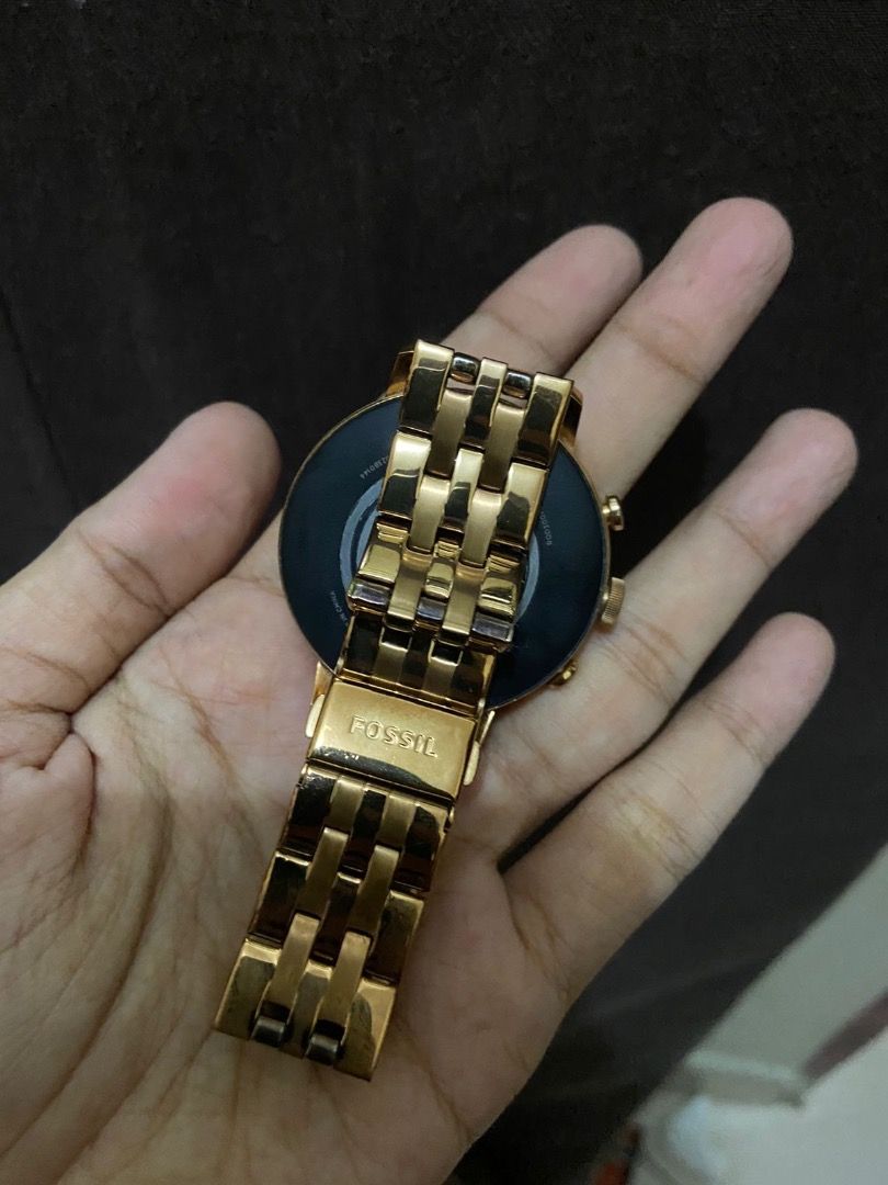 Smartwatch sales fossil olx