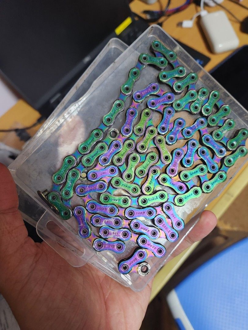 SRAM XX1 oil slick chain Sports Equipment Bicycles Parts