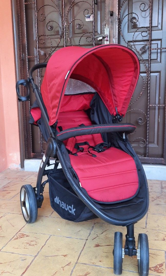 Hauck 3 wheel online pushchair