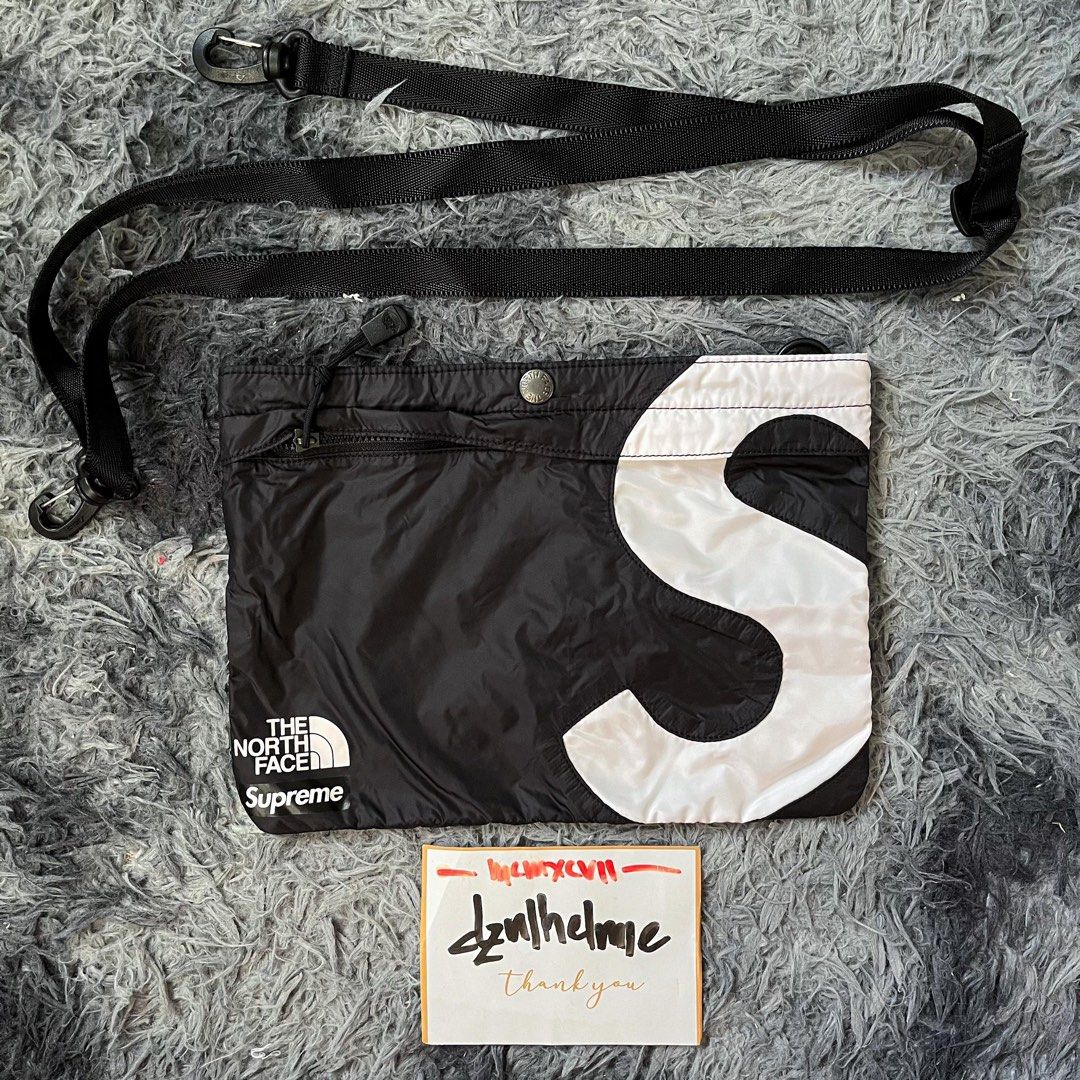Supreme FW18 waist bag, Men's Fashion, Bags, Sling Bags on Carousell