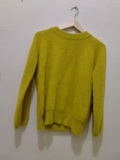Switer bulu fuzzy premium hijau lime