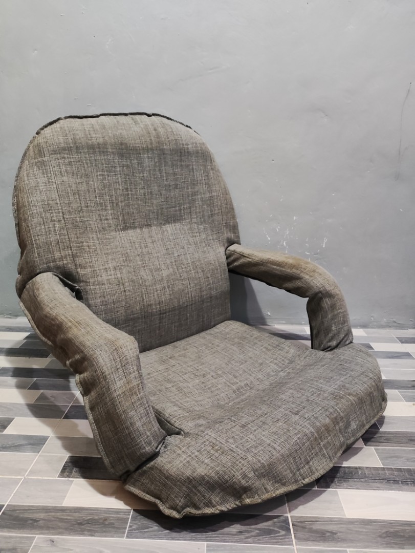 Tatami chair on Carousell