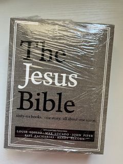 The Jesus Bible, NIV Edition, Cloth Over Board, Gray Linen