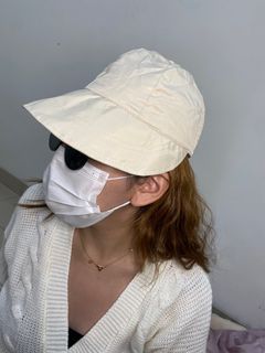 Topi