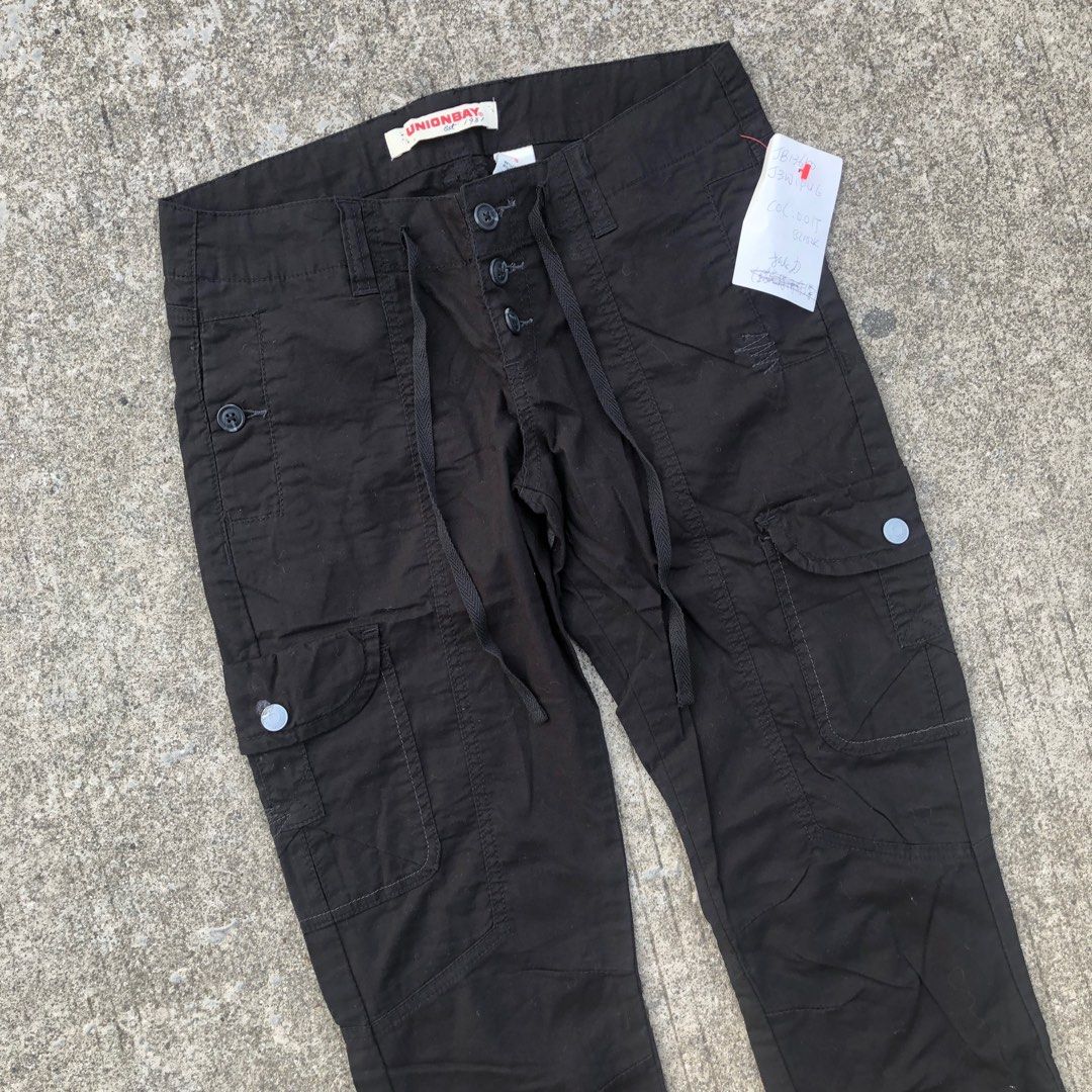 Unionbay cargo pants Men s Fashion Bottoms Jeans on Carousell