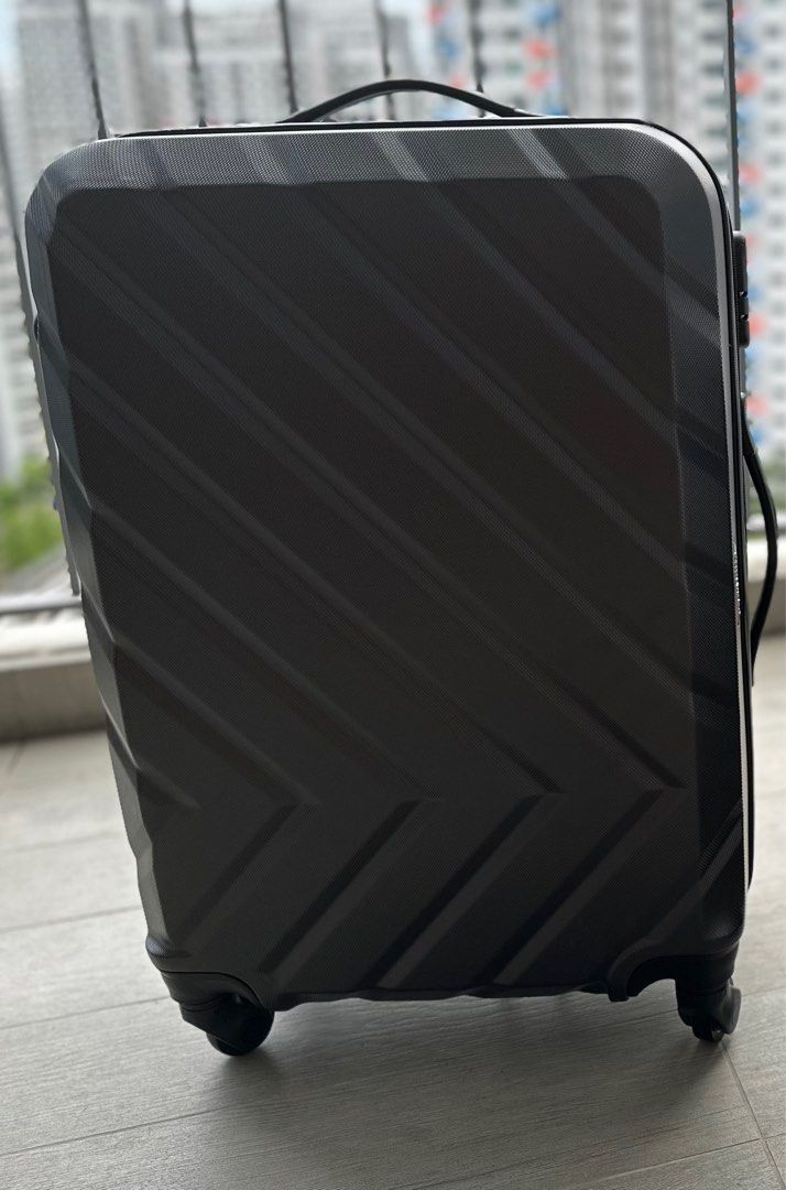 urbanlite 20 inch carryon luggage Hobbies Toys Travel Luggage