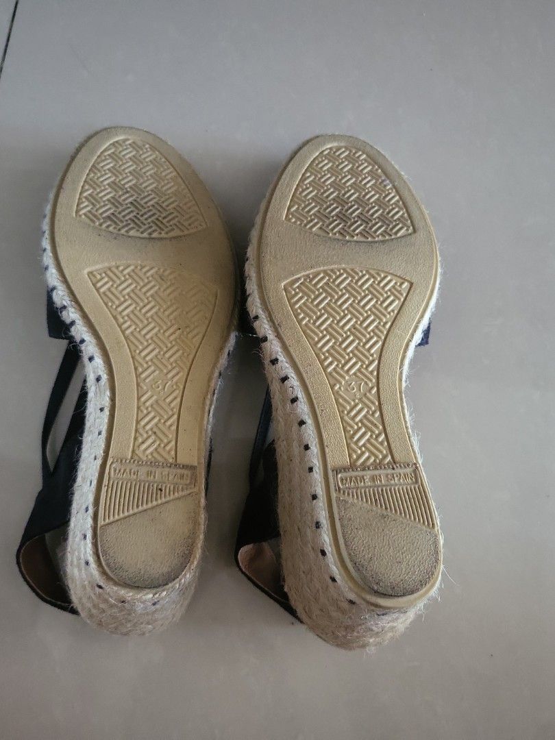 Verbena (made in Spain), Women's Fashion, Footwear, Wedges on Carousell