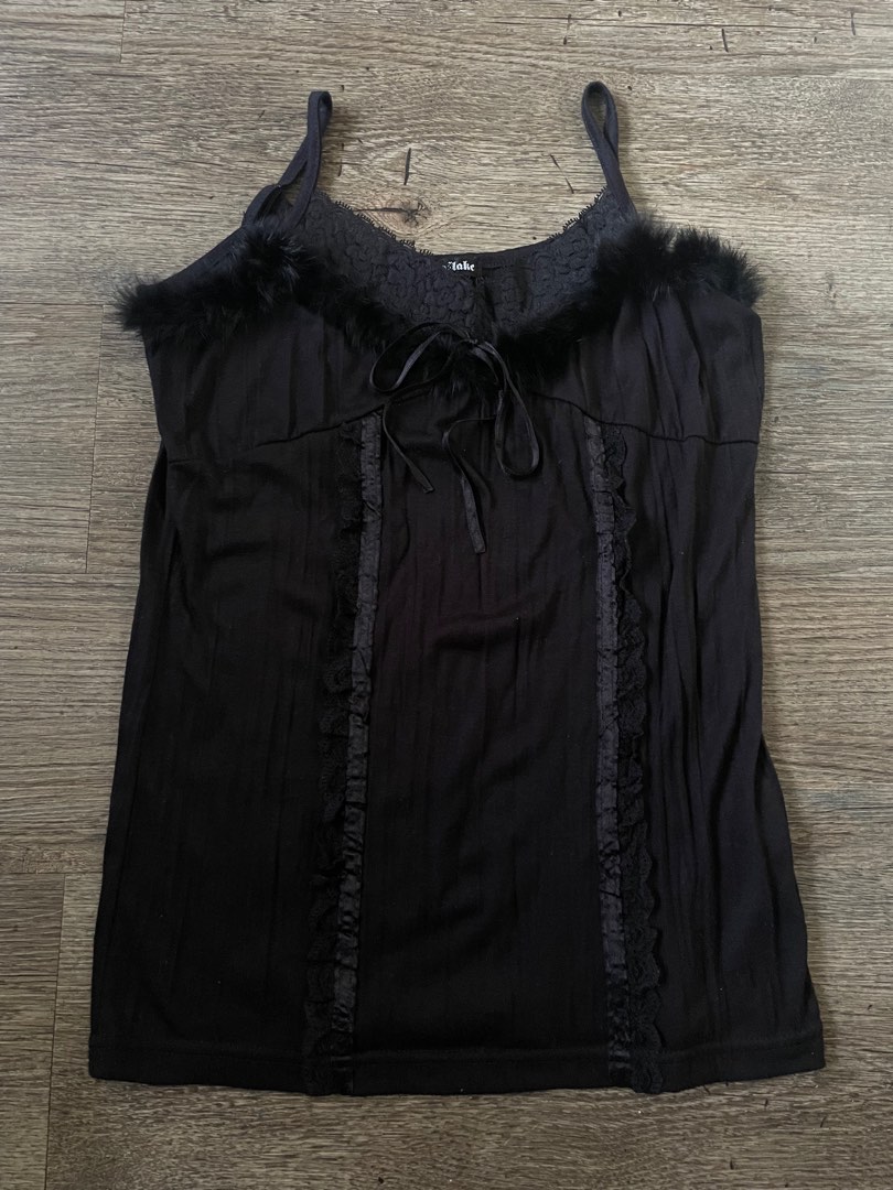 Vintage 90’s lace cami top
