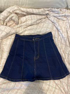 (Category: ) located in . Submitted by janineng (Listing ID 1236283922, Image 1). Description: .