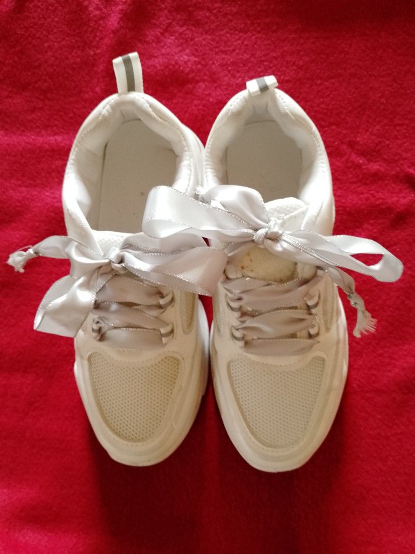 Elevated rubber deals shoes
