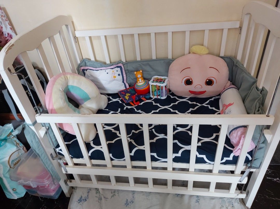 Adult baby clearance in crib