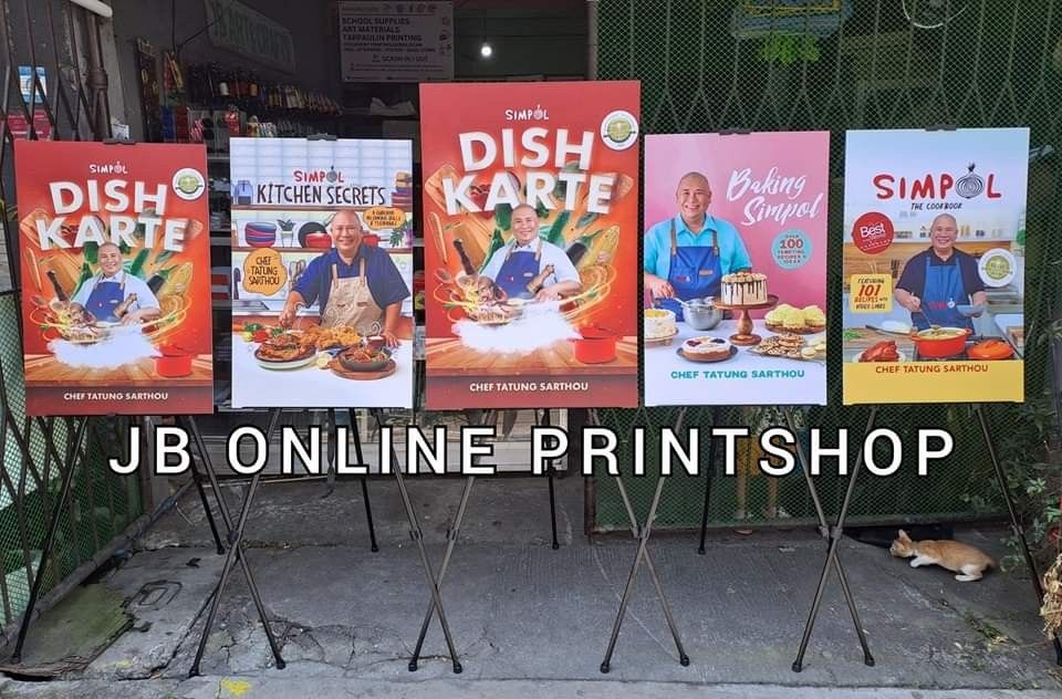 WOODEN EASEL STAND on Carousell