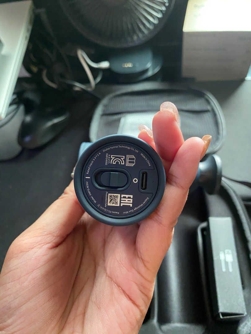 XIAOMI MASSAGE GUN (Mini), Health & Nutrition, Massage Devices on Carousell