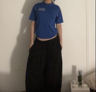 (Category: ) located in . Submitted by eeyhorwears (Listing ID 1236414359, Image 1). Description: .