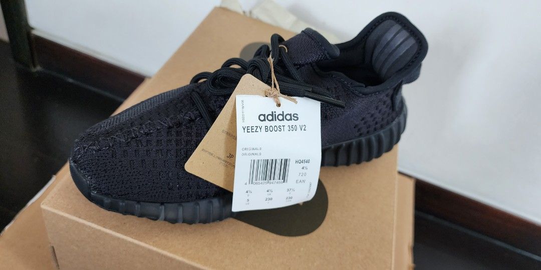 Adidas japan yeezy boost 350 v2 2025