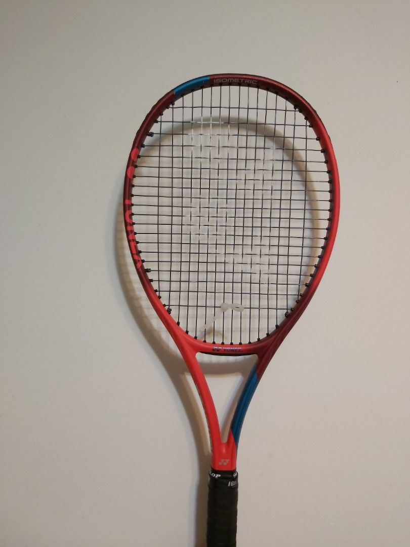 新淨Yonex Vcore 95 2021 version tennis racket, 運動產品, 運動與