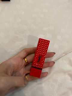 (Category: ) located in . Submitted by min.closet (Listing ID 1236404854, Image 1). Description: .