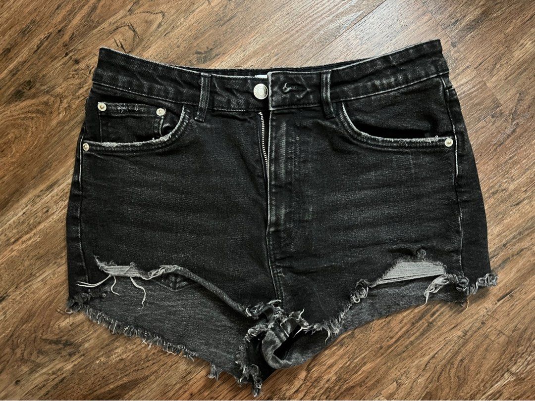 Zara black jean shorts sale